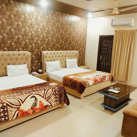 Royal Fort Executive Hotel Gulberg Lahore Exterior foto