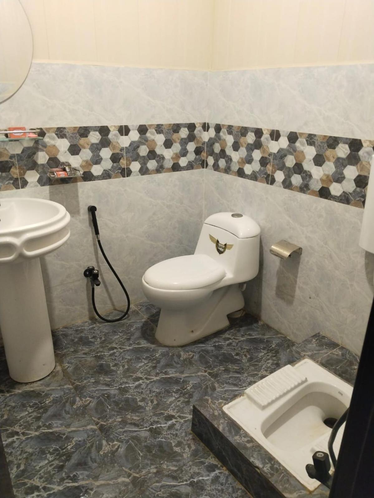 Royal Fort Executive Hotel Gulberg Lahore Exterior foto